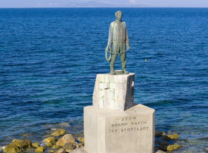 Αφανής Ναύτης Βροντάδου: Μνημείο τιμής στη ναυτική ψυχή όλης της Χίου